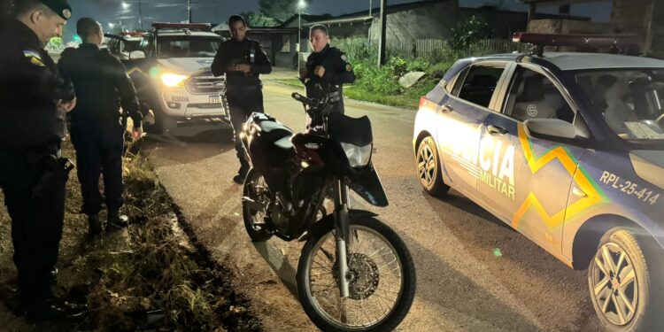 Dupla é detida após perseguição com motos roubadas e adulteradas na zona Sul de Porto Velho