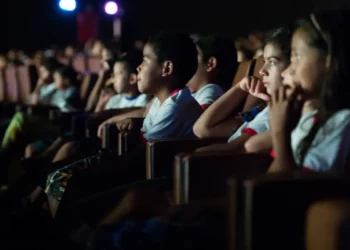 Governo torna obrigatória exibição de filmes brasileiros nos cinemas
