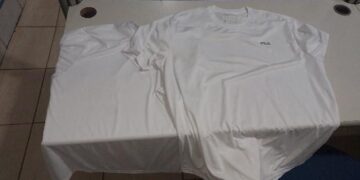 Homem é detido após tentar furtar camisas em loja da Havan, em Porto Velho